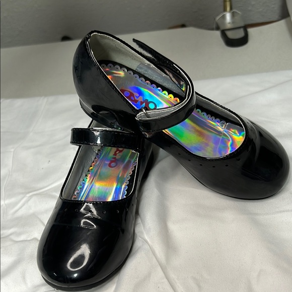 Josmo Shiny Black Strap Shoes - Picture 3 of 5